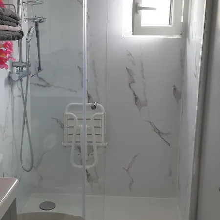 Chalet Mini Nature Proche A