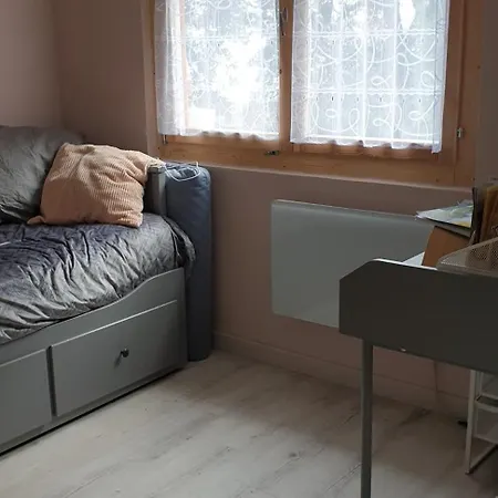 Chalet Mini Nature Proche A *